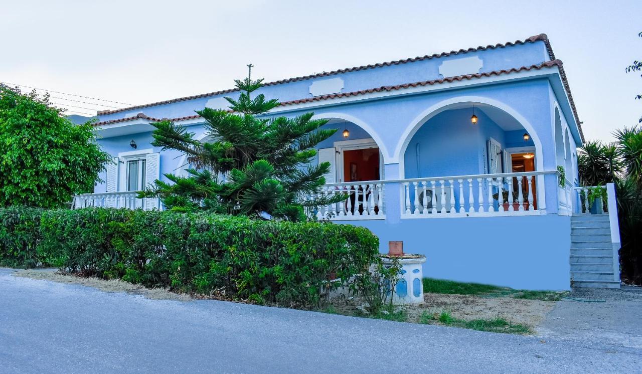 Vicky'S Village Private House Fiolitis Екстер'єр фото