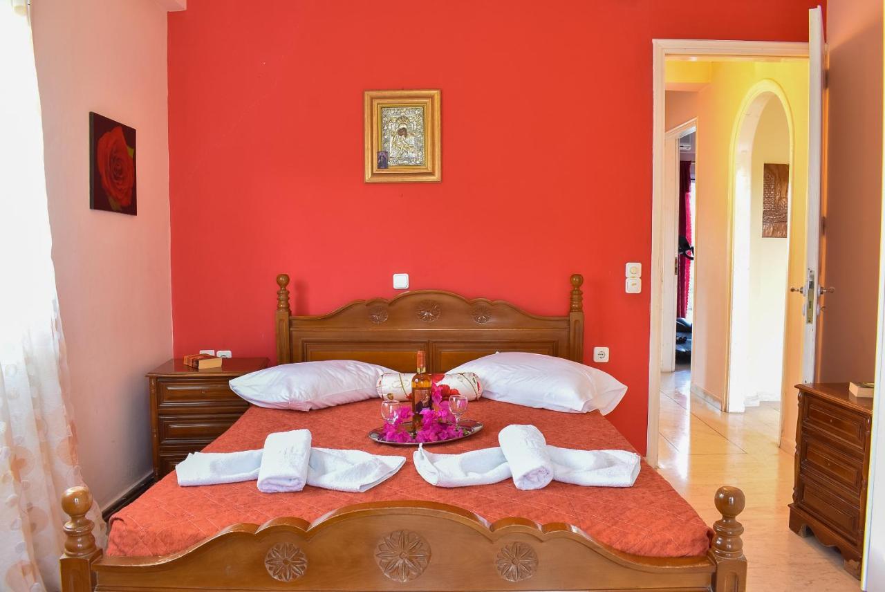 Vicky'S Village Private House Fiolitis Екстер'єр фото