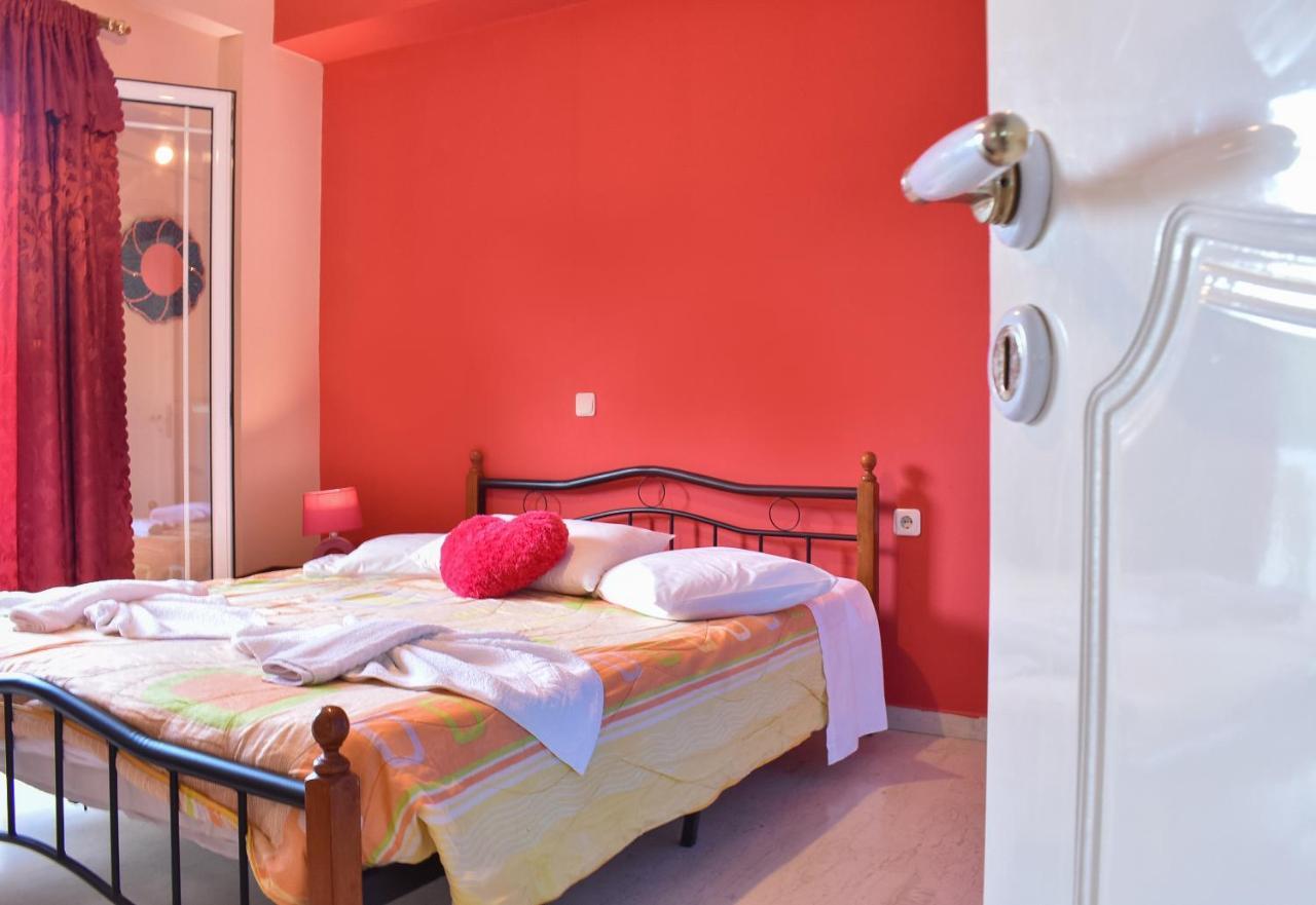 Vicky'S Village Private House Fiolitis Екстер'єр фото