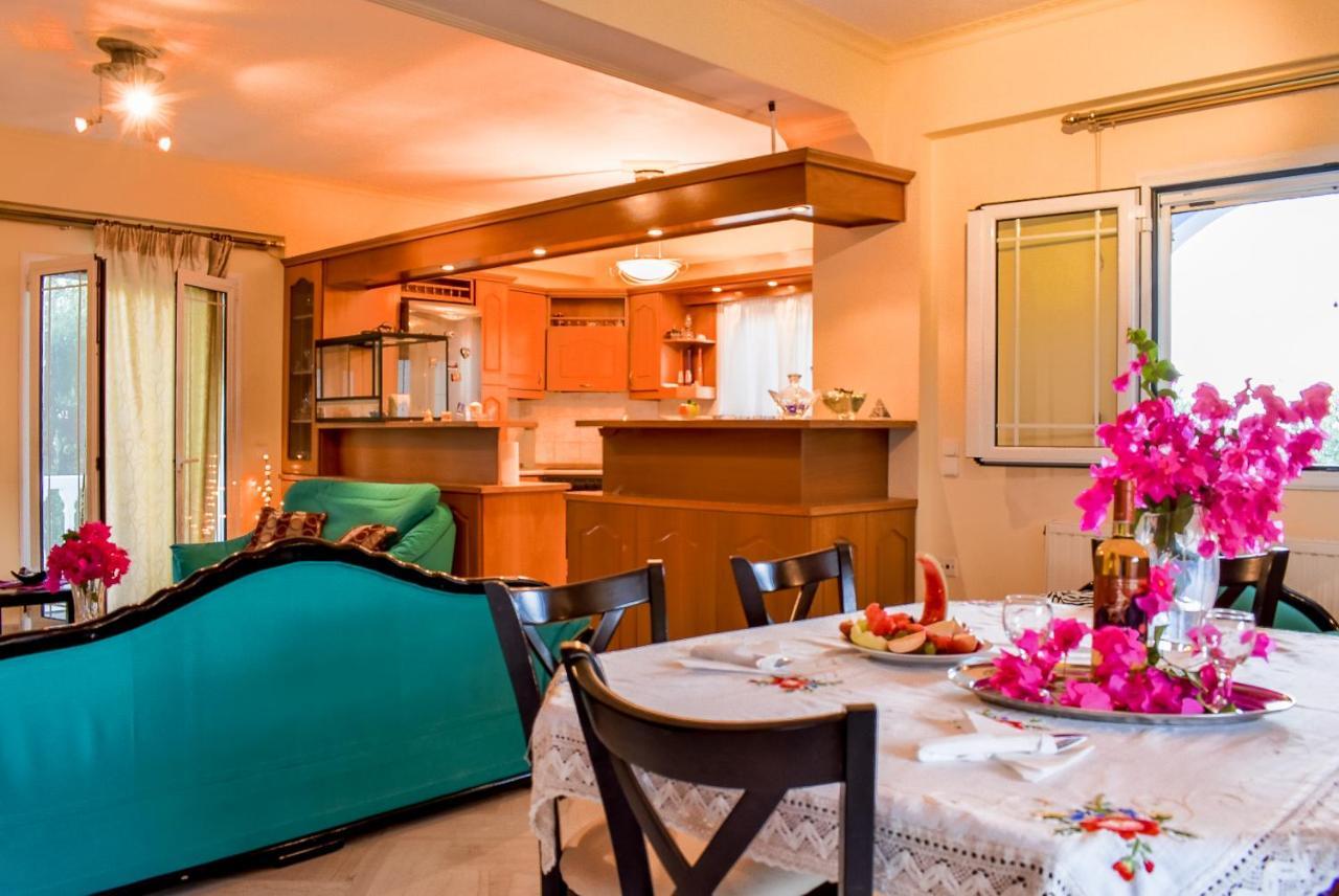Vicky'S Village Private House Fiolitis Екстер'єр фото