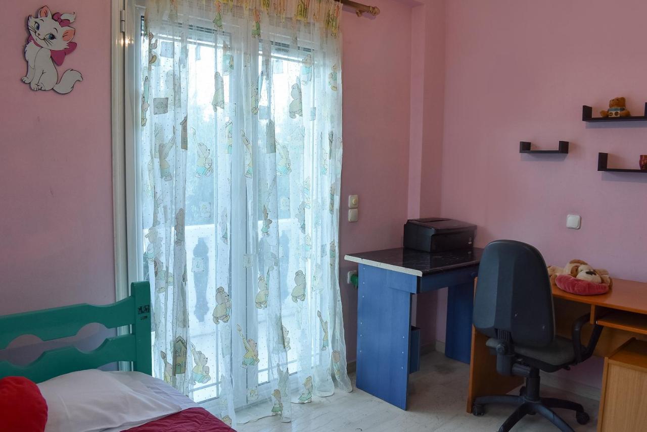 Vicky'S Village Private House Fiolitis Екстер'єр фото