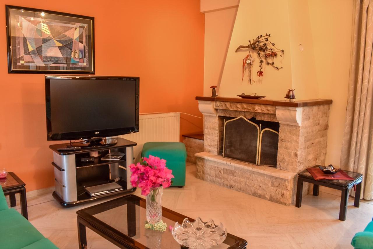 Vicky'S Village Private House Fiolitis Екстер'єр фото